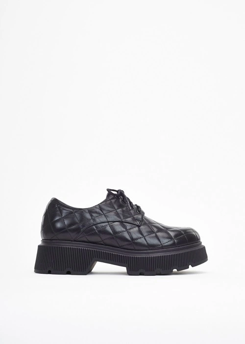 Czarne półbuty damskie