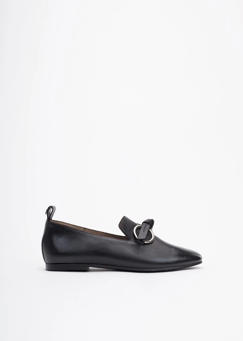 Czarne loafersy damskie